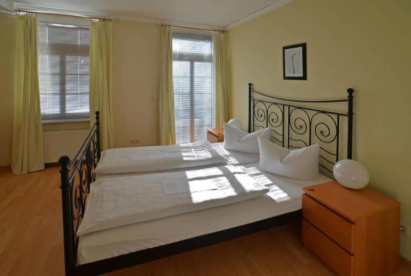 Gaestehaus Seraphinum 3* Dresden